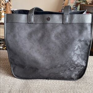 Lululemon Black Tote Bag with Textured Design